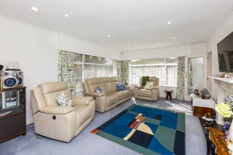 Photo of property in 380 Fergusson Drive, Heretaunga, Upper Hutt, 5018