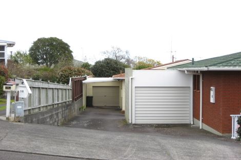 Photo of property in 16 Kellyville Heights, Merrilands, New Plymouth, 4312