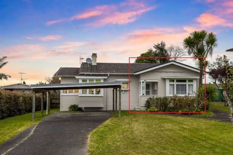 Photo of property in 19 Tirimoana Road, Te Atatu South, Auckland, 0602