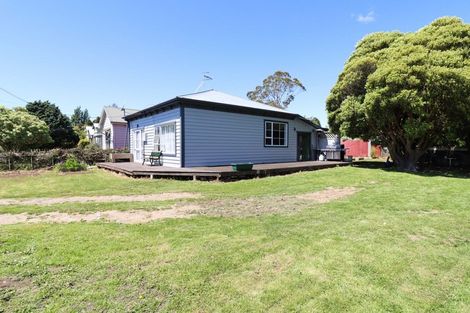 Photo of property in 21 Bridge Street, Eketahuna, 4900