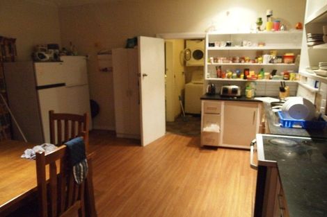 Photo of property in 58 Manor Place, Dunedin Central, Dunedin, 9016