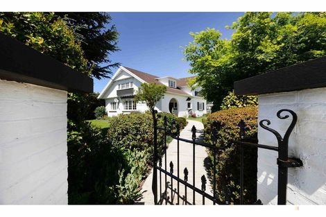 Photo of property in 17 Rhodes Street, Waimate, 7924