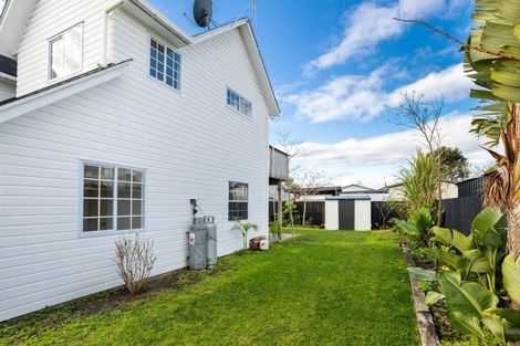 Photo of property in 5 Wells Place, Whitianga, 3510