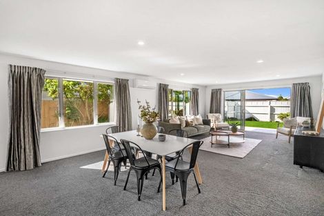 Photo of property in 14 Saint Adela Place, Woolston, Christchurch, 8062