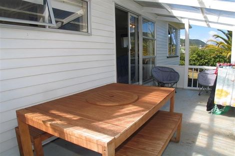 Photo of property in 20 Leicester Street, Picton, 7220