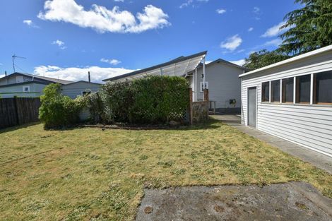 Photo of property in 12 Garrison Street, Carterton, 5713