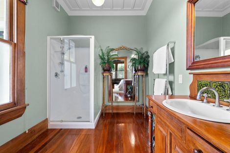 Photo of property in 32 Main Road, Te Kauwhata, 3710