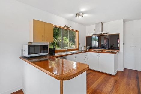 Photo of property in 28 Stapleford Crescent, Browns Bay, Auckland, 0630