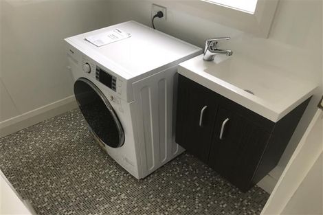 Photo of property in 1/63 Queen Street, North Dunedin, Dunedin, 9016