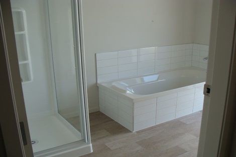 Photo of property in 48 Penetaka Heights, Pyes Pa, Tauranga, 3112