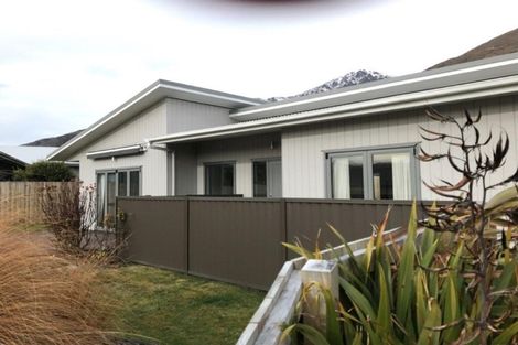 Photo of property in 13 Quill Street, Lake Hayes, Queenstown, 9304