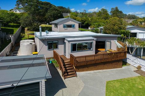 Photo of property in 12 Norfolk Road, Stanmore Bay, Whangaparaoa, 0932