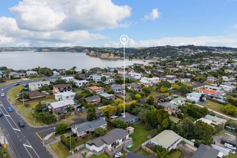 Photo of property in 1 Rakino Avenue, Manly, Whangaparaoa, 0930