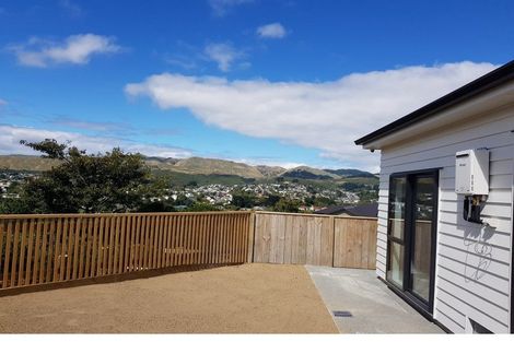 Photo of property in 1 Opaoa Way, Aotea, Porirua, 5024