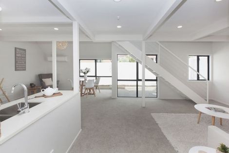 Photo of property in 4/140 Office Road, Merivale, Christchurch, 8014