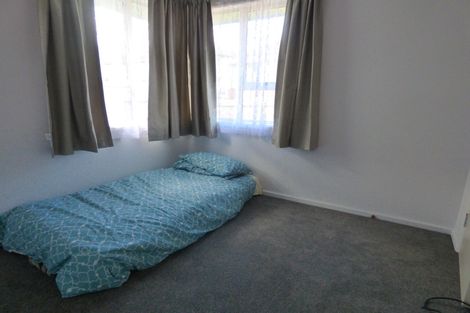 Photo of property in 11 Lloyd Avenue, Papatoetoe, Auckland, 2025