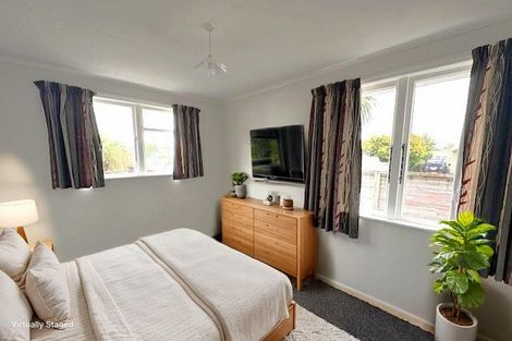 Photo of property in 75 Heretaunga Street, Palmerston North, 4414