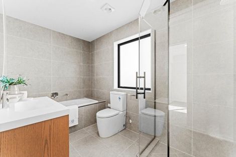 Photo of property in 3 Anehu Place, Greenhithe, Auckland, 0632