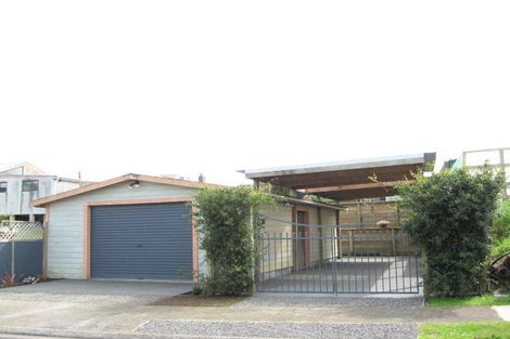 Photo of property in 24 Cameron Street, Waitara, 4320