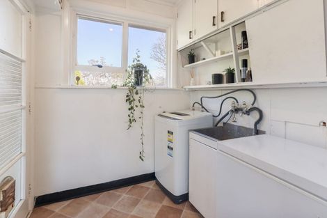 Photo of property in 5 Haynes Avenue, Upper Riccarton, Christchurch, 8041