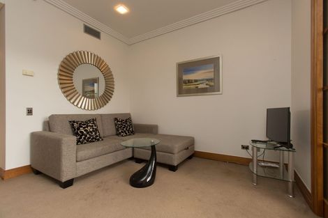 Photo of property in The Metropolis Apartments, 816/1 Courthouse Lane, Auckland Central, Auckland, 1010