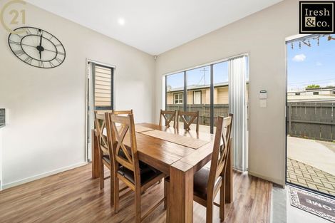 Photo of property in 11a Kent Road, Manurewa, Auckland, 2102