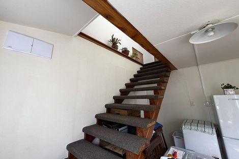 Photo of property in 17 Camperdown Road, Miramar, Wellington, 6022