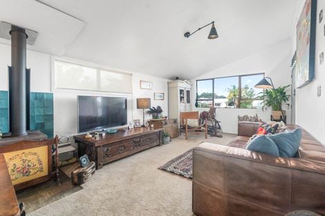 Photo of property in 11 Tirairaka Terrace, Okiato, Russell, 0272