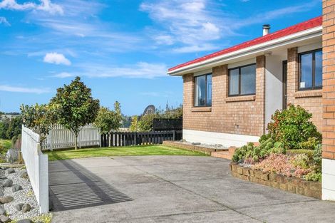 Photo of property in 4 Bellfield Place, Bethlehem, Tauranga, 3110
