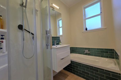 Photo of property in 4 Poole Street, Taita, Lower Hutt, 5011