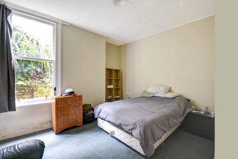 Photo of property in 120 Queen Street, North Dunedin, Dunedin, 9016