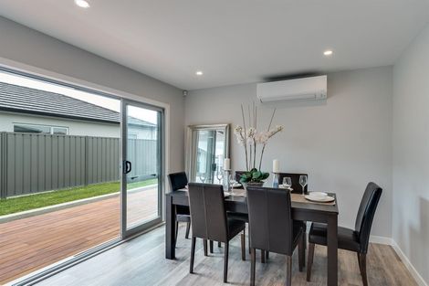 Photo of property in 60 Eriksen Road, Te Awa, Napier, 4110