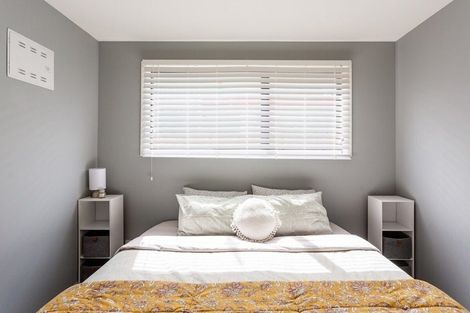 Photo of property in 9 Collie Road, Jacks Point, 9371