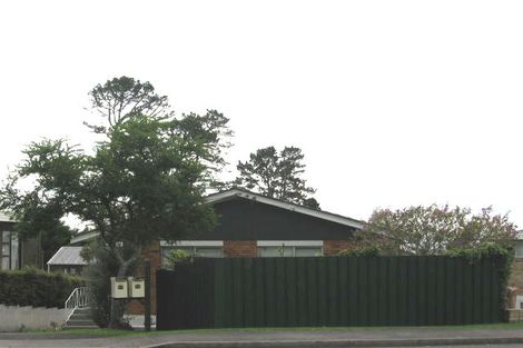 Photo of property in 1/95 Glengarry Road, Glen Eden, Auckland, 0602