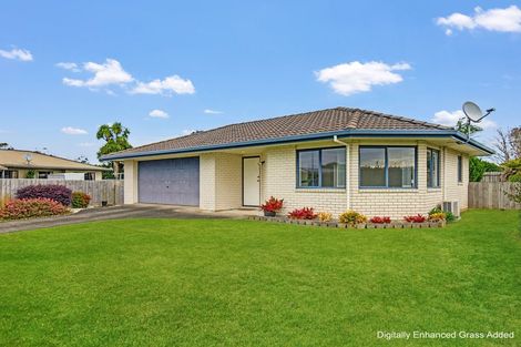 Photo of property in 4 Waitoa Street, Waiuku, 2123