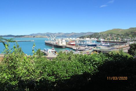 Photo of property in 12 Sumner Road, Lyttelton, 8082