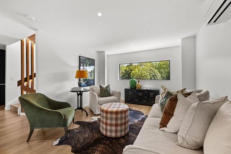 Photo of property in 2/11 Carlton Mill Road, Merivale, Christchurch, 8014