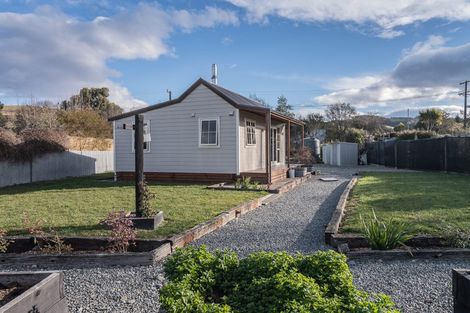 Photo of property in 30 Charles Street, Cave, 7984