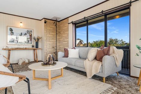 Photo of property in 484 Papamoa Beach Road, Papamoa Beach, Papamoa, 3118