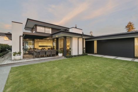 Photo of property in 64 Clyde Road, Ilam, Christchurch, 8041