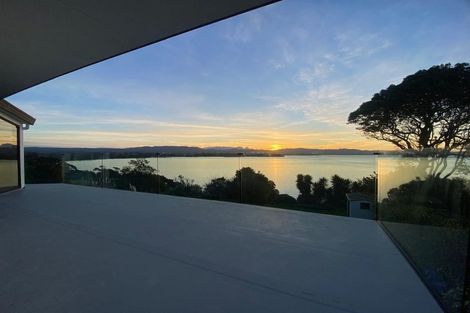 Photo of property in 1 Bramley Drive, Omokoroa, 3114