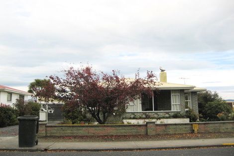 Photo of property in 17 Totara Avenue, Balclutha, 9230