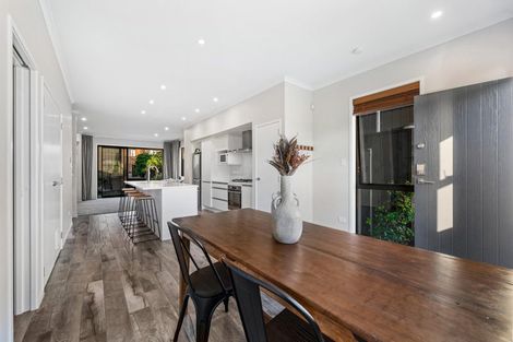 Photo of property in 4 Kapia Road, Westgate, Auckland, 0614