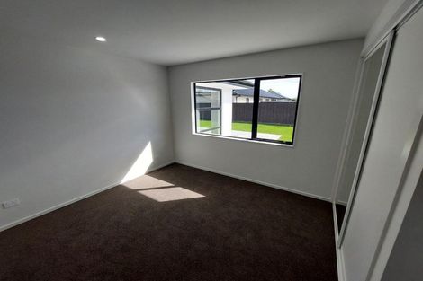 Photo of property in 3 Clonbunny Close, Rolleston, 7614