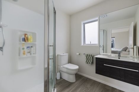 Photo of property in 90 Dunkeld Drive, Papamoa, 3118