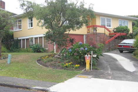 Photo of property in 45 Ramillies Place, Glenfield, Auckland, 0629