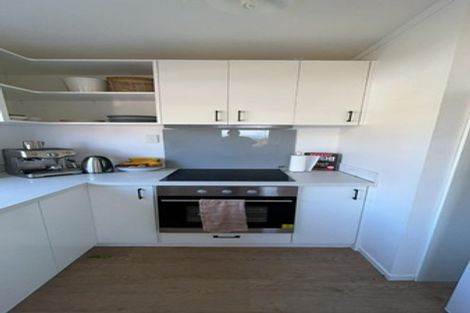 Photo of property in 16b Jasmine Grove, Maungaraki, Lower Hutt, 5010