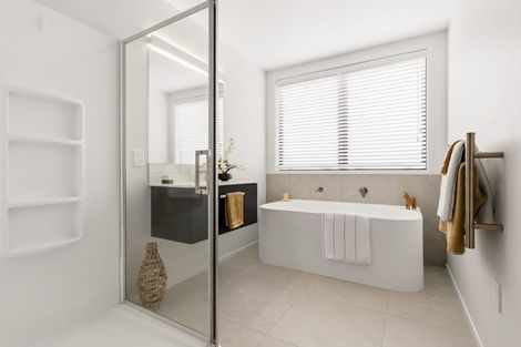 Photo of property in 184a Lake Terrace, Hilltop, Taupo, 3330