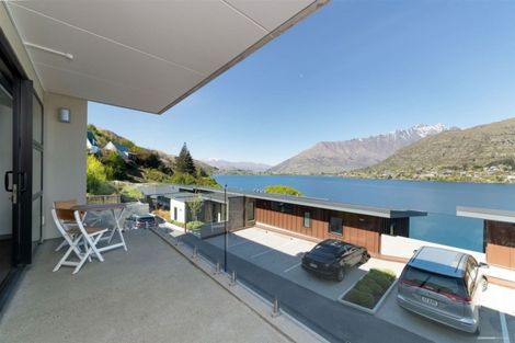 Photo of property in La Residence Du Lac, 35/527 Frankton Road, Queenstown, 9300