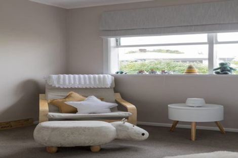 Photo of property in 42b Sherwood Avenue, Te Atatu South, Auckland, 0610